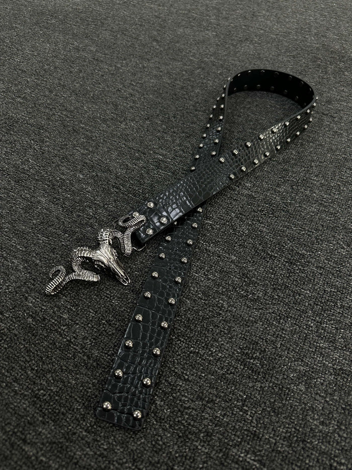 RV Black Antilope Kemer Y2K Amerikan Retro Çivili Kemer High Street Punk Metal Toka Aksesuarları Özgün Instagram Kombinleri