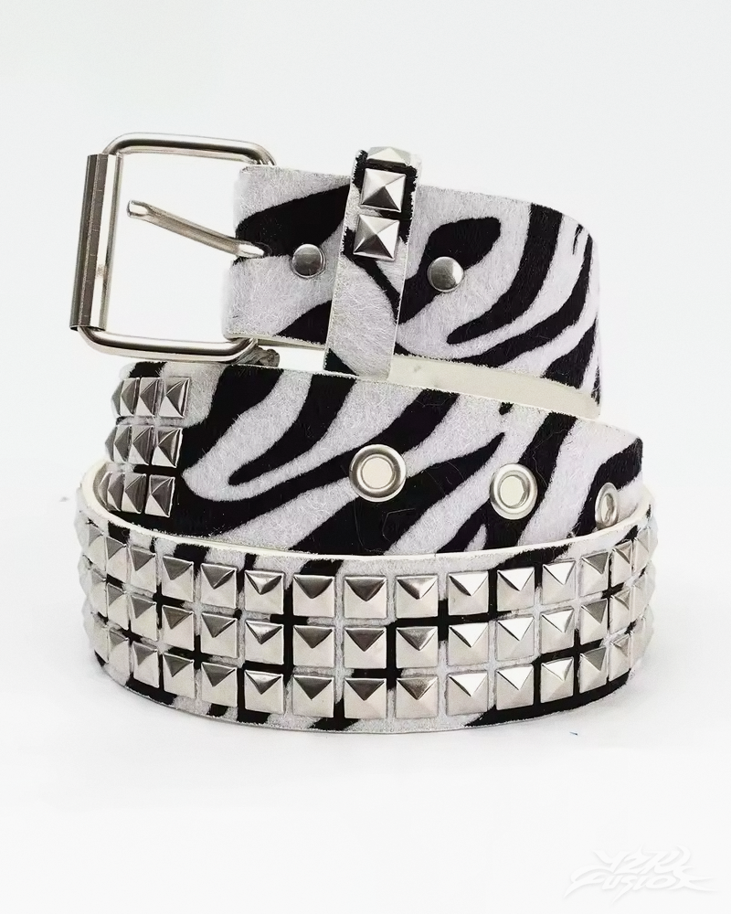 Zebra Desenli Piramit Çivili Kemer